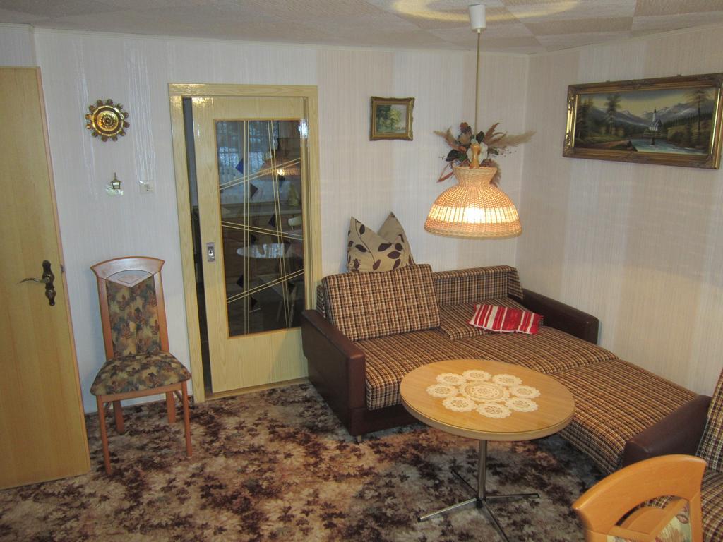 Haus Am Bach Arnsfeld Apartment Phòng bức ảnh